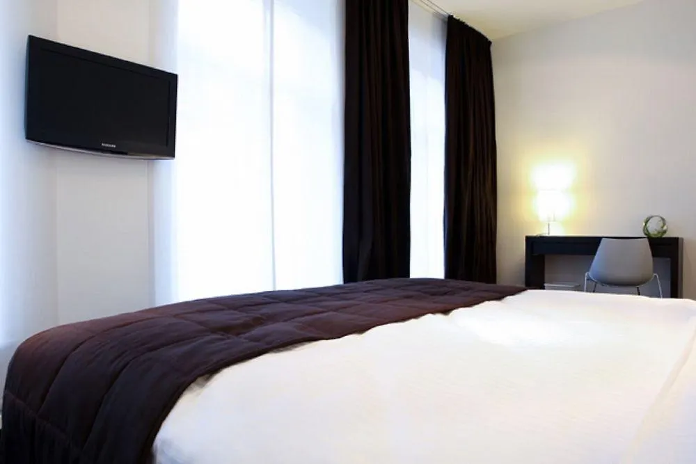 Theater Hotel Bruselas