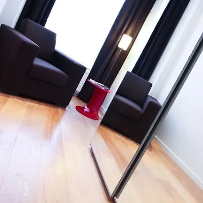 **  Theater Hotel Bruselas Bélgica