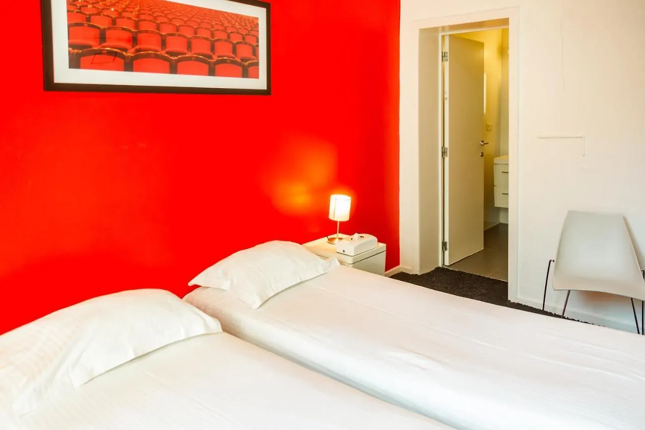 Theater Hotel Bruselas 2*,