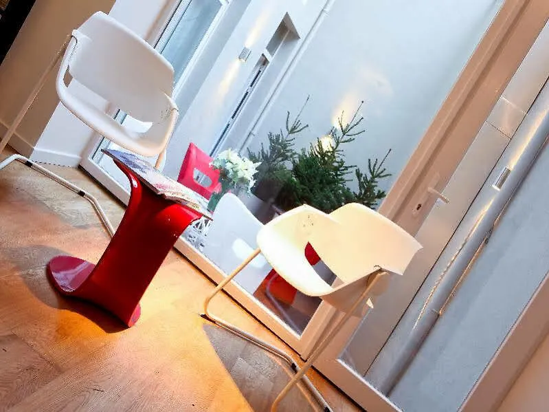 Theater Hotel Bruselas 2*,  Bélgica